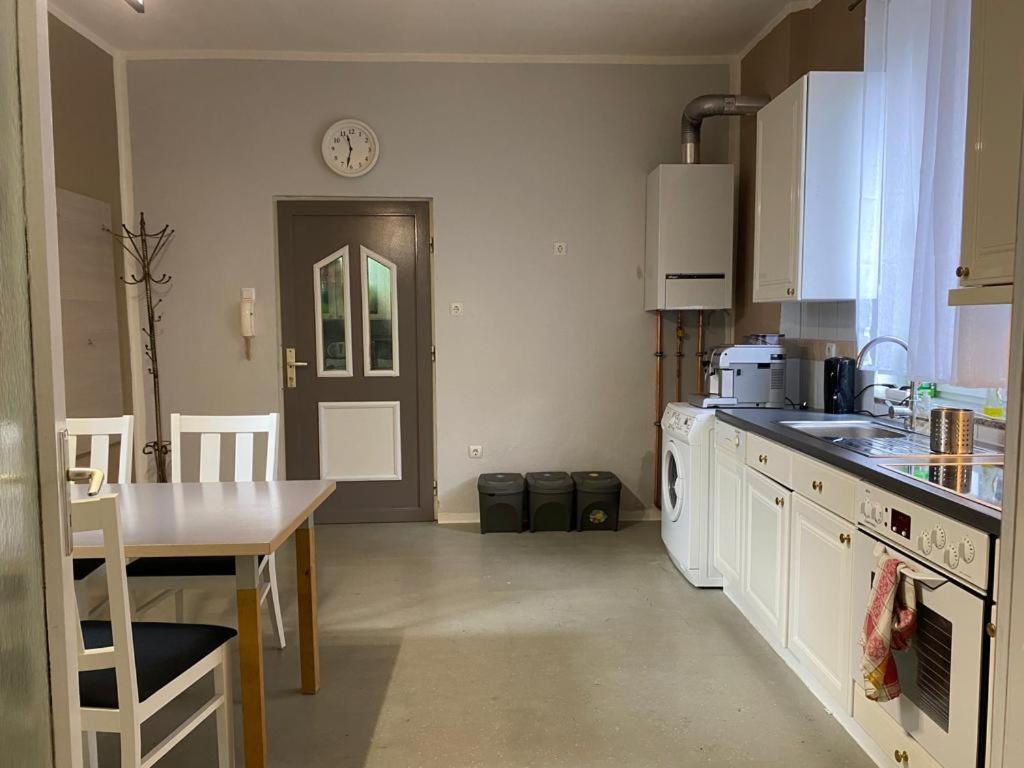 Apartment In Herne 4 Bagian luar foto